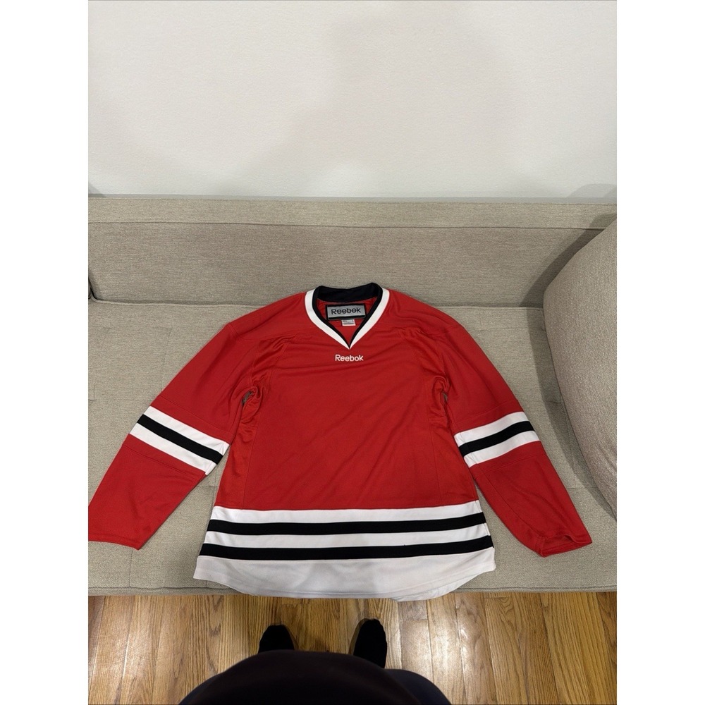 Reebok Hockey Jersey Red White Black Adult Size M NHL Style Practice